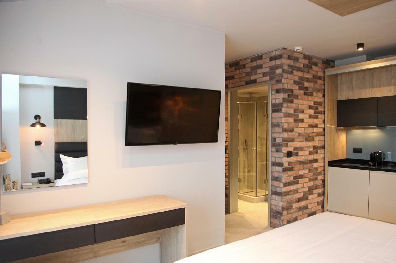 Athinais Luxury Apartments Chaniotis Extérieur photo